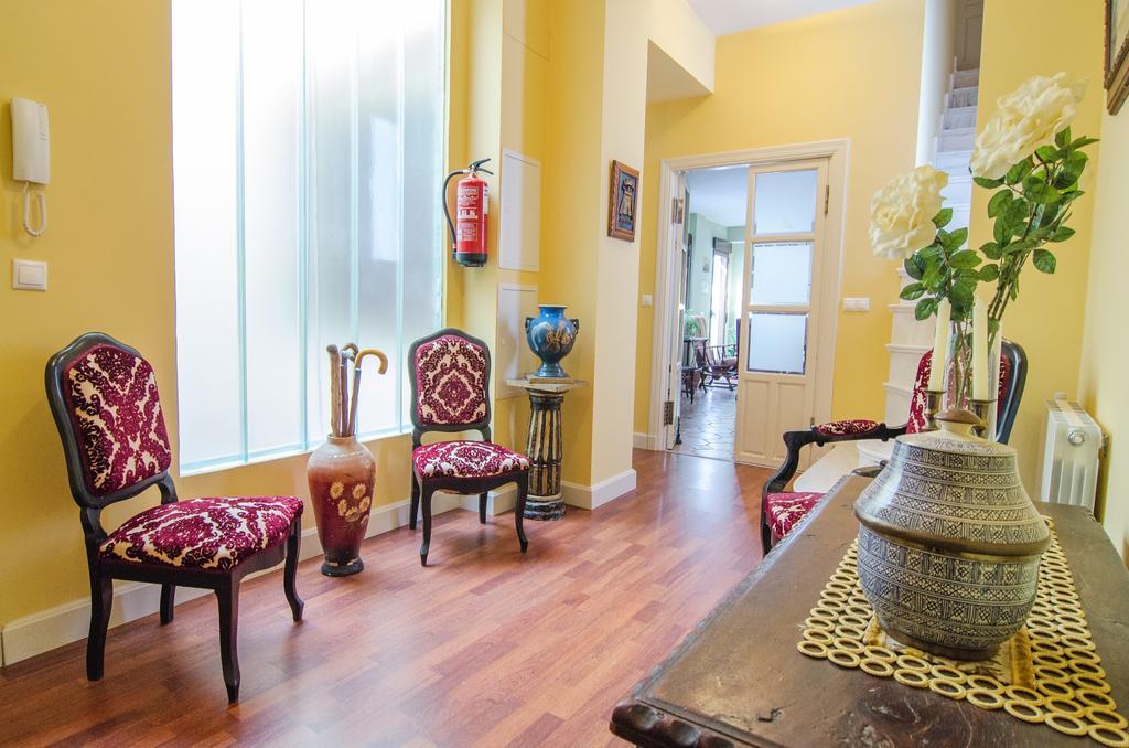 Apartamentos Salmerones アルアマ・デ・グラナダ 部屋 写真
