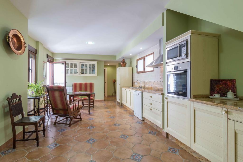 Apartamentos Salmerones アルアマ・デ・グラナダ 部屋 写真