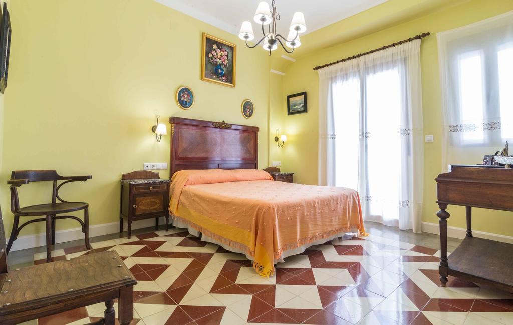 Apartamentos Salmerones アルアマ・デ・グラナダ 部屋 写真