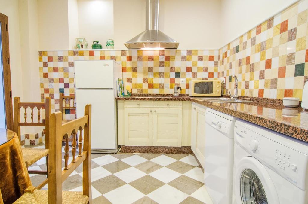 Apartamentos Salmerones アルアマ・デ・グラナダ 部屋 写真